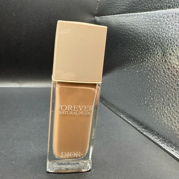 NWT FULL SIZE Dior Forever Natural Nude Foundation - Shade 1CR - Picture 2 of 7